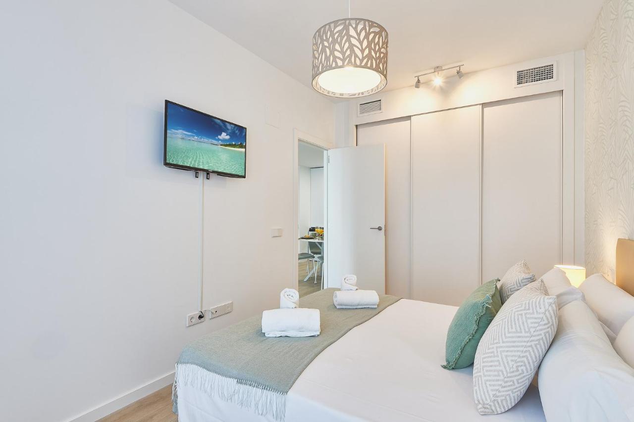 Apartamento Adriela Μάλαγα Εξωτερικό φωτογραφία